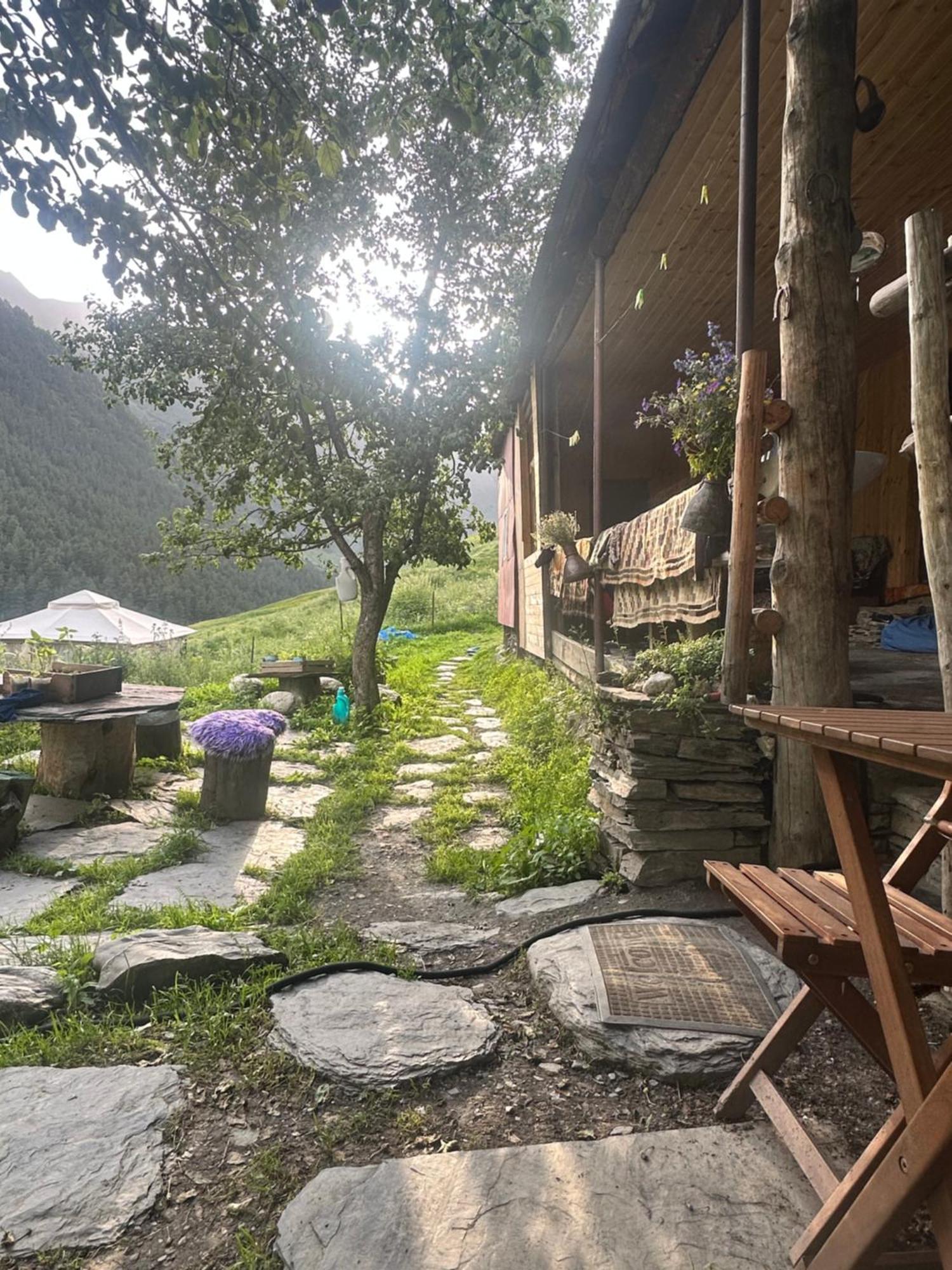 Pirikiti Ξενοδοχείο Akhmeta Εξωτερικό φωτογραφία